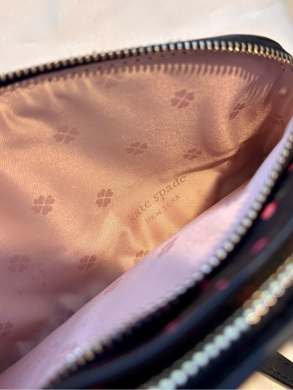 kate spade black crossbody with pink floral print - Picture 4 of 5